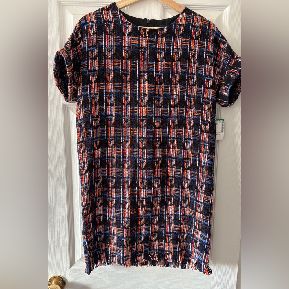 Dress - Picture 2 of 10